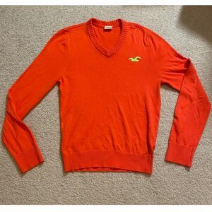 NWOT Hollister V-Neck Sweater Size S